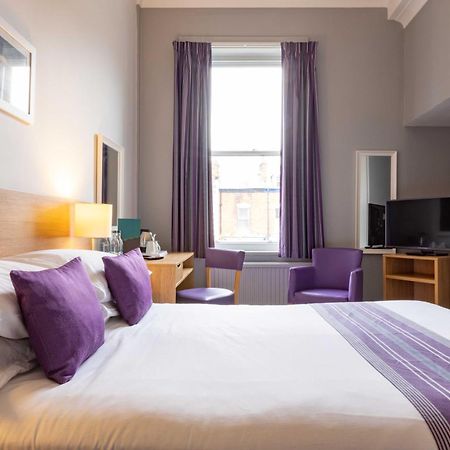 The Caledonian New Southlands Hotel Скарборо Номер фото