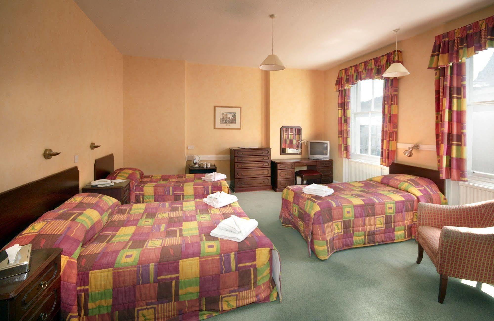 The Caledonian New Southlands Hotel Скарборо Экстерьер фото